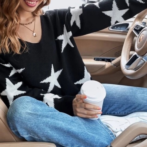 FALL MUST HAVE BLACK V NECK STAR SWEATER - Picture 2 of 15